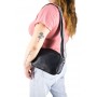 Contrasting shoulder bag