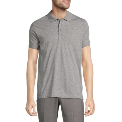 Der Mann Polo CERRUTI 1881 Velino kombiniert 100% Baumwolle, klassische Schnitt- und kontrastierende Details für einen nüchterne