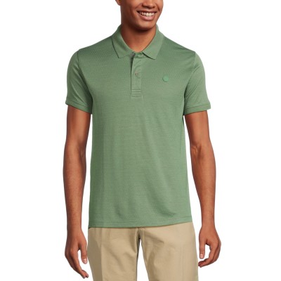 Der Mann Polo CERRUTI 1881 BALTEA kombiniert eine 100% ige Baumwollzusammensetzung, eine klassische Tasse und ein diskretes Logo