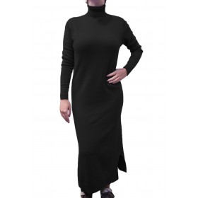 Robe pull femme uni robe noir pose