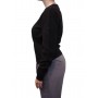 Pull col rond noir profil