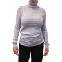 Mulher de gola alta da camisola feminina