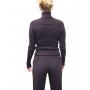 Mulher de gola alta da camisola feminina