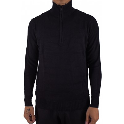 Half-zipper sweater sting