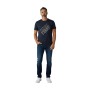LOGOTIPO INCLINADO PARA UNI T-shirt