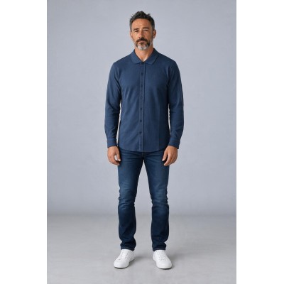 Camisa dos homens de manga longa dos homens – Colarinho polo, botão e logotipo do peito