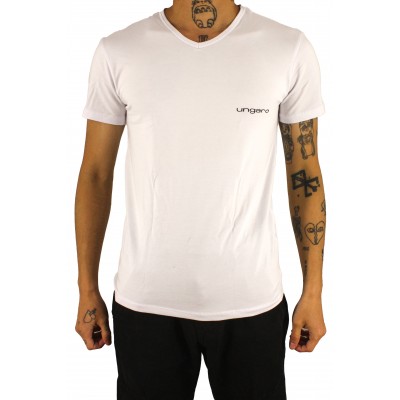 Uni manga curta t-shirt v pescoço pequeno logotipo
