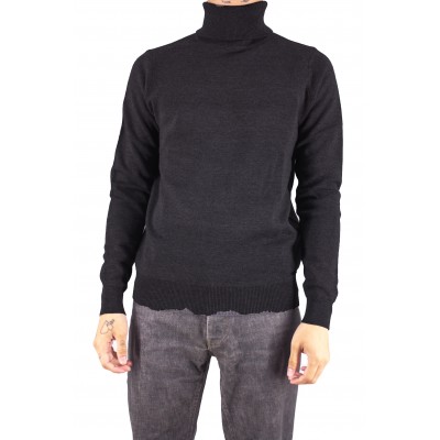 Cashmere tocou suéter de colarinho rolado