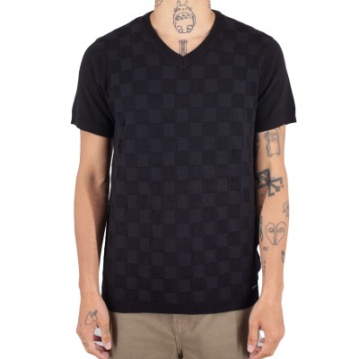 Camiseta de manga corta en v cuello